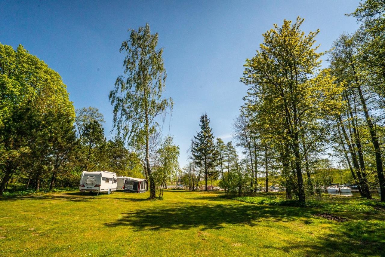 Zatoka Kal Hotel Wegorzewo Luaran gambar